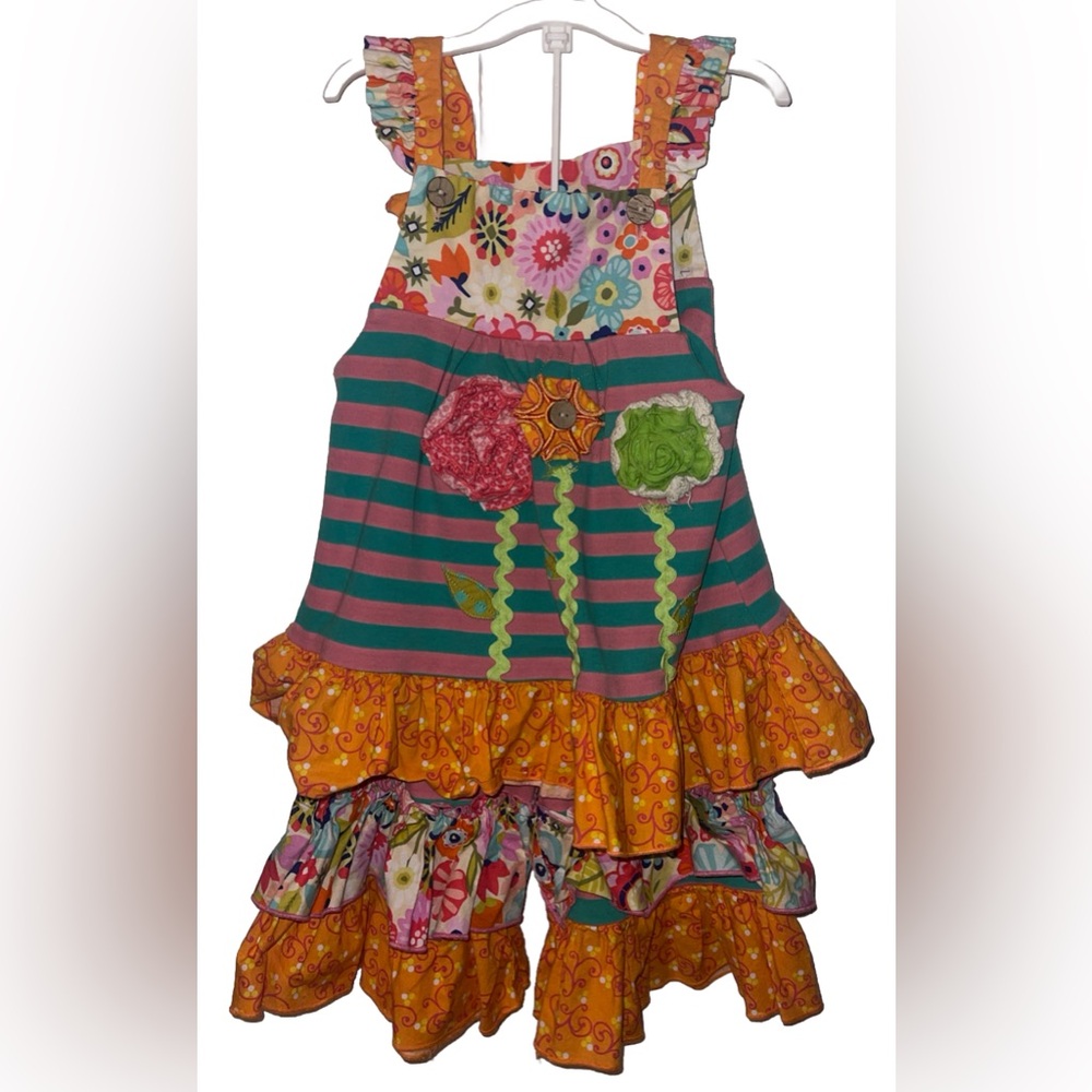 Girls two piece boutique outfit. La Jenns 4T set NWOT, Tunic and Ruffle pants